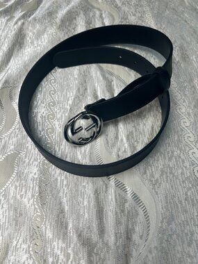 Gucci Black Leather Belt with Silver Buckle Size 85cm